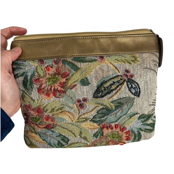 signature club A - beach tropical cosmetic bag- beaded - some wear - clutch - Picture 8 of 12